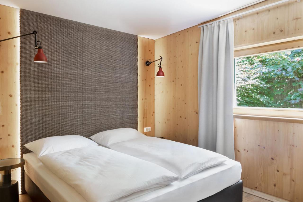 Natuerlich Hell. Aparthotel & Camping Fuegen Ngoại thất bức ảnh